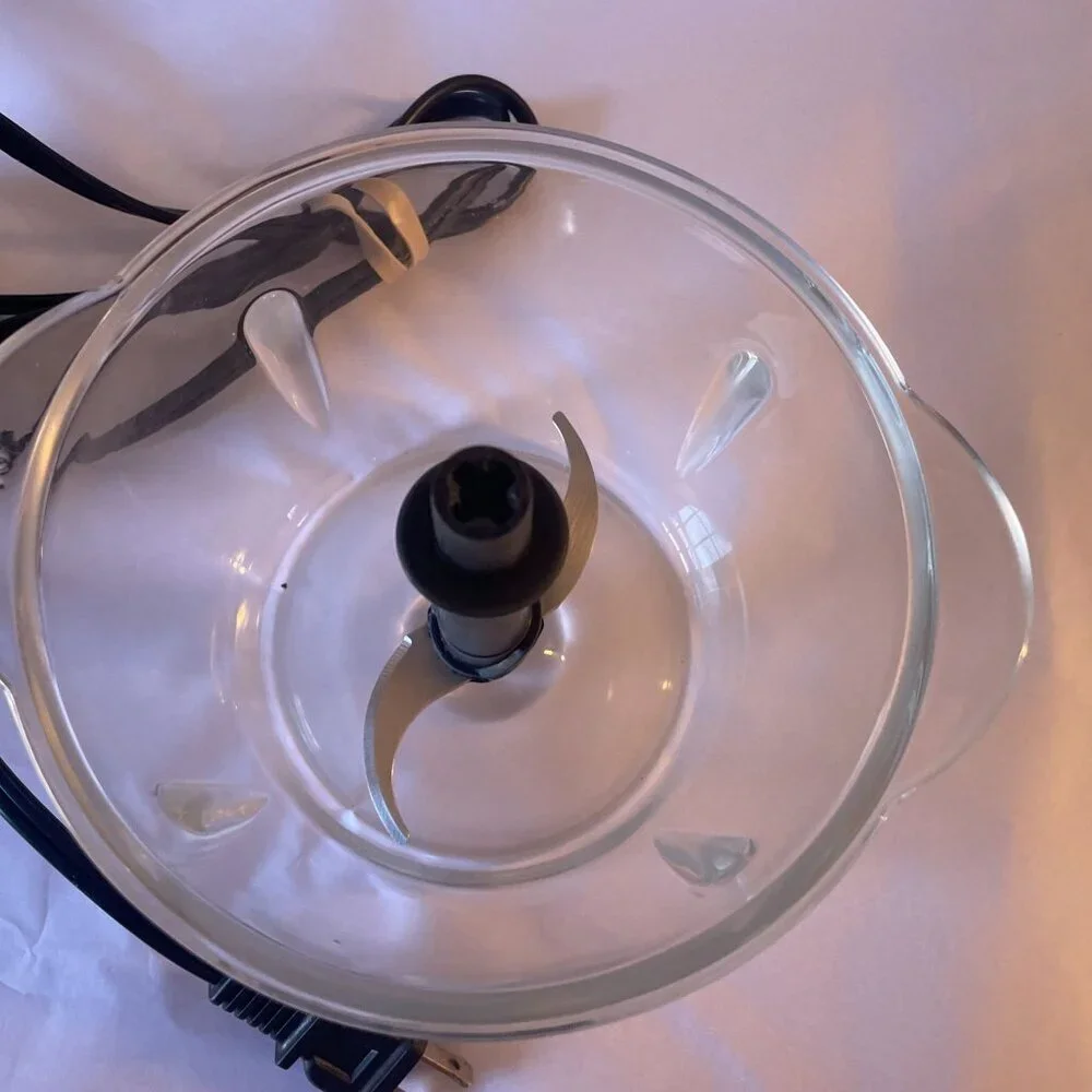 Betty Crocker 4-cup glass food chopper - Picture 7 of 10